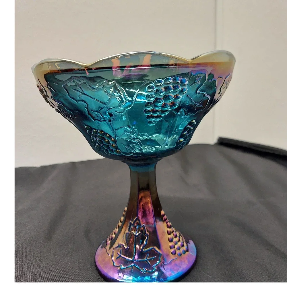 Indiana Glass vintage carnival